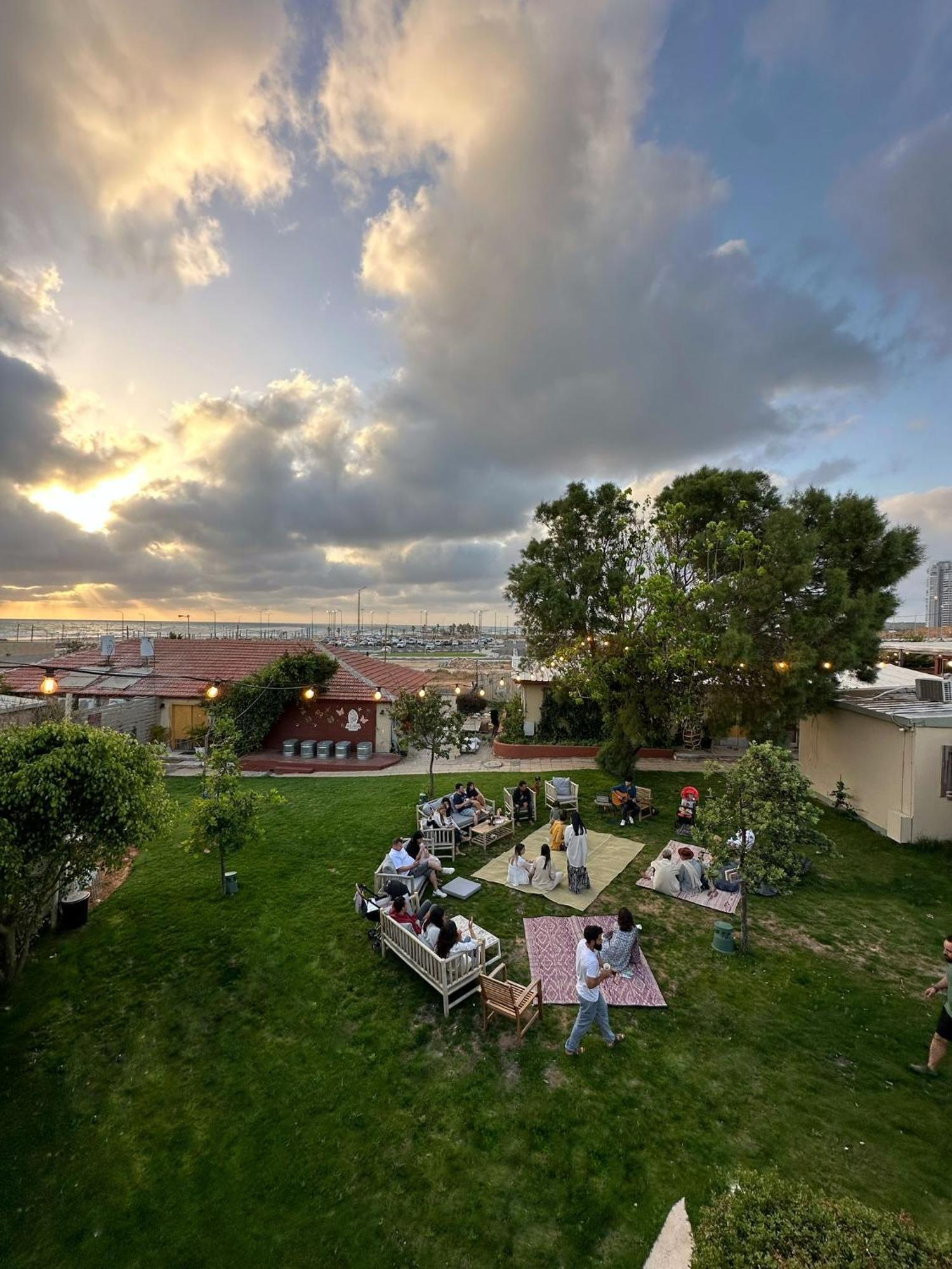 Hotel Alaya Poleg Netanya Exterior foto
